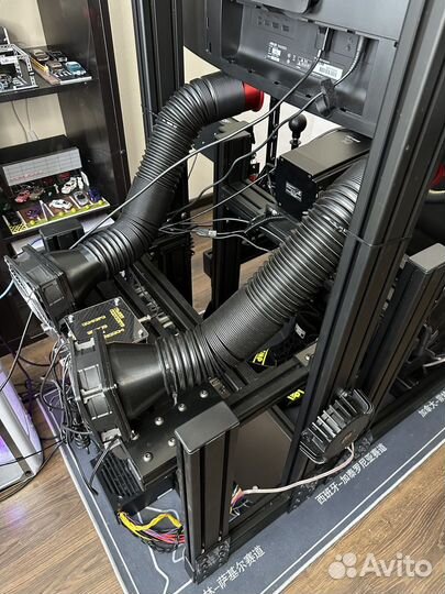 Гоночный кокпит для симуляторов на Simagic 15nm