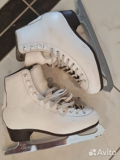 Фигурные коньки wifa 34 EU