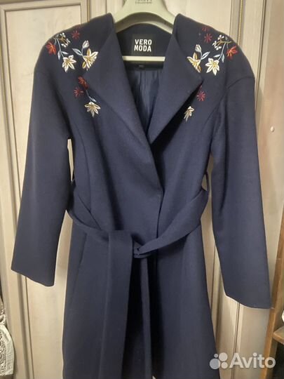 Пальто женское 42 44
