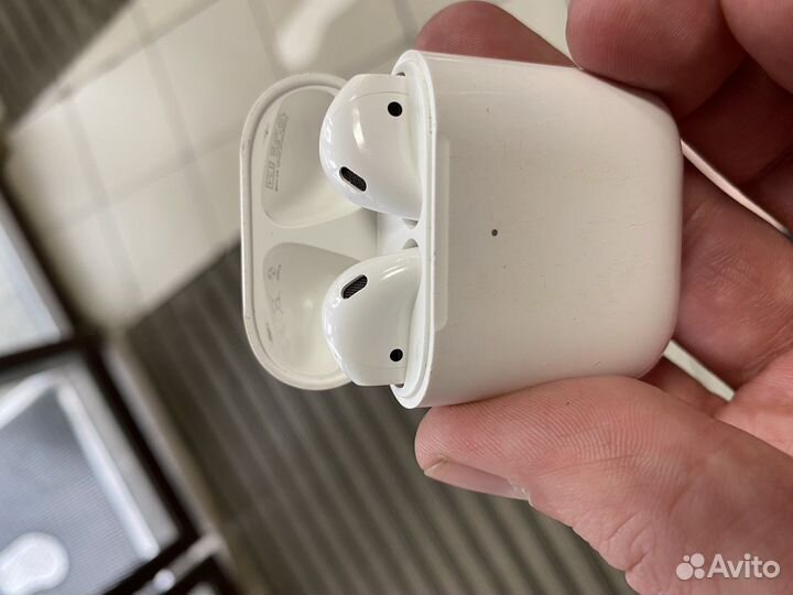 Наушники apple airpods