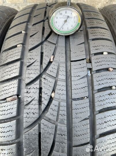 Hankook Winter I'Cept EVO 215/55 R17
