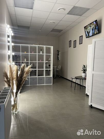 Аренда рабочего места наращивание ресниц/перманент