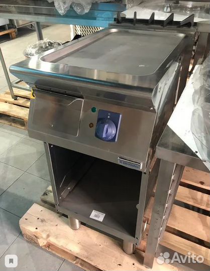 Жарочная поверхность Electrolux (новая, гладкая)