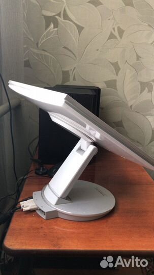 Монитор Samsung SyncMaster 173p 17’’ в отличном со