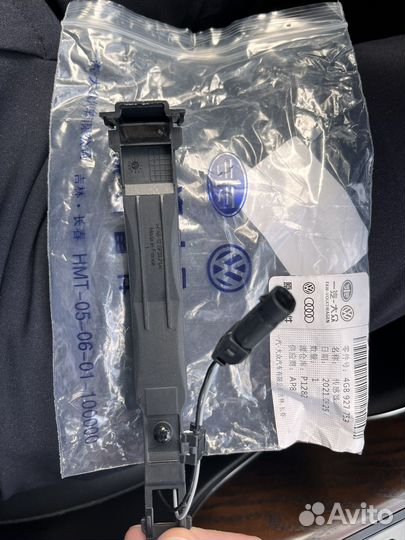 Сенсор ручки двери VAG 4G8927753 Audi