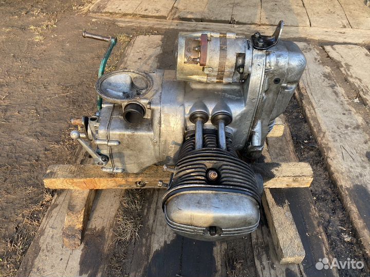 Двигатель мотоцикла урал в сборе с коробкой