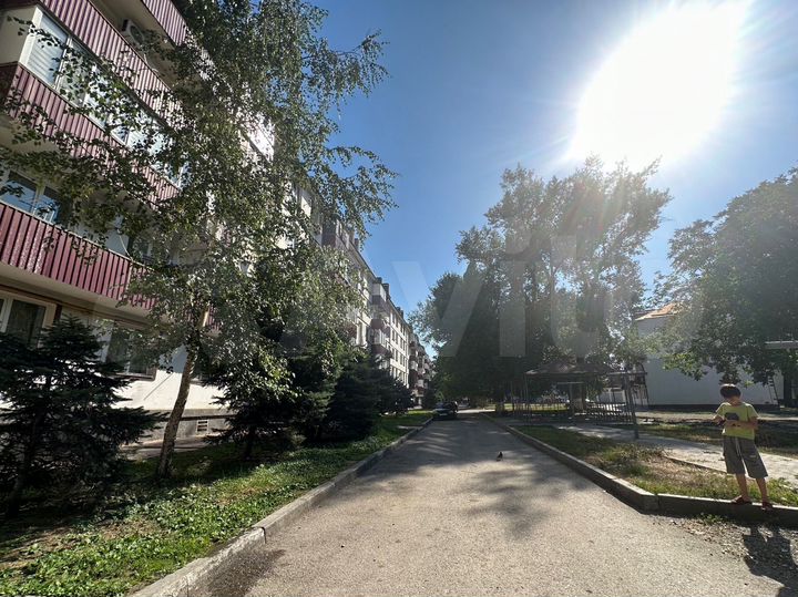 3-к. квартира, 60 м², 1/5 эт.