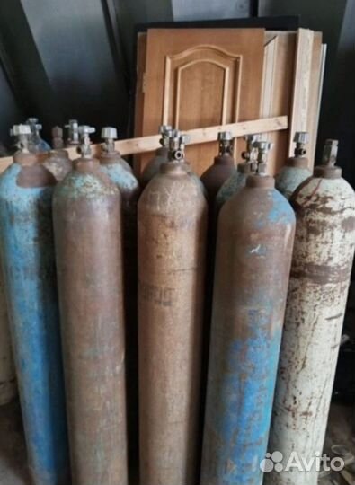 Газовый баллон / Кислородный баллон