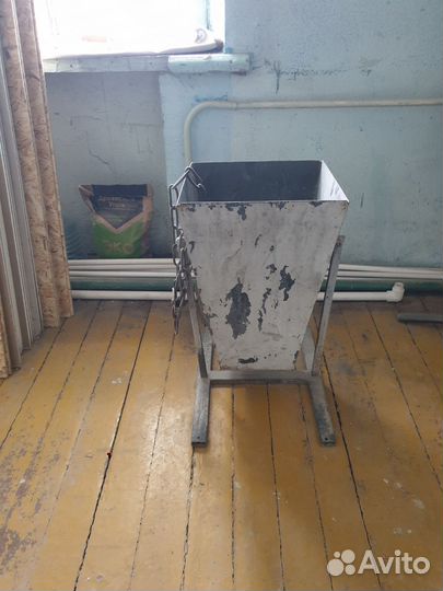 Урна для мусора уличная