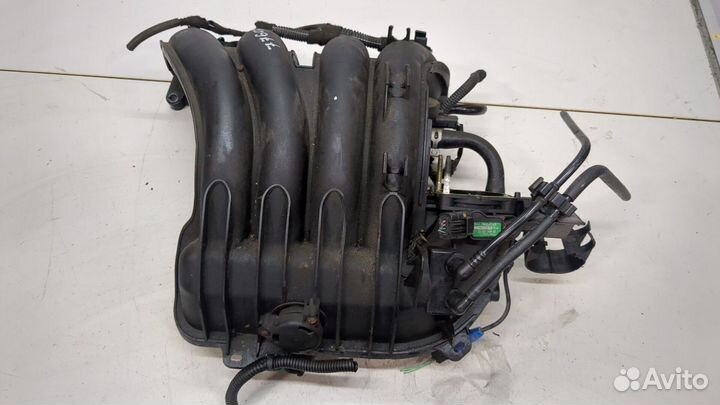 Коллектор впускной Peugeot 407, 2006