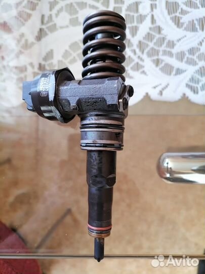 Продам насос-форсунку bosch 0986441559