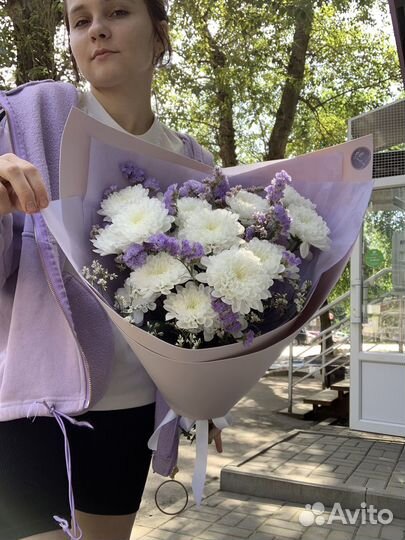 Букет с хризантемой. Цветы букеты с доставкой