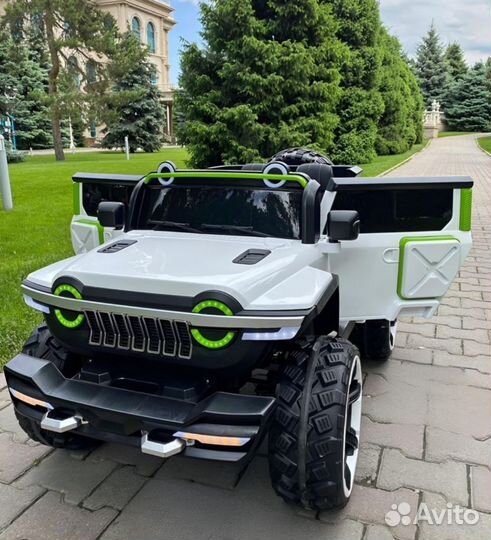 Детский электромобиль джип
