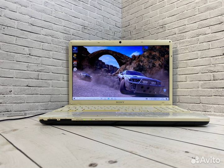 Игровой ноутбук Sony I7 / 8Gb / SSD + HDD / 4 ядра