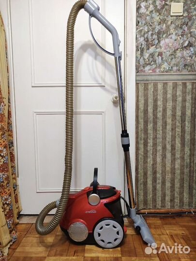 Пылесос LG Cyking V-C7050NT