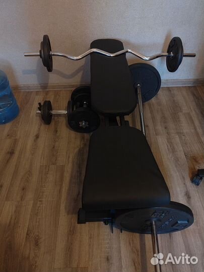 Штанга, грифы, скамья, гантели