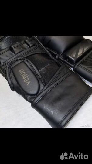 Боксерские перчатки для MMA venum