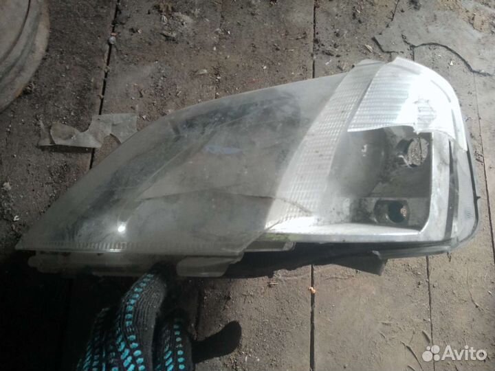 Фара renault logan 1