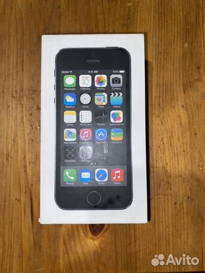 Коробка от iPhone 5s