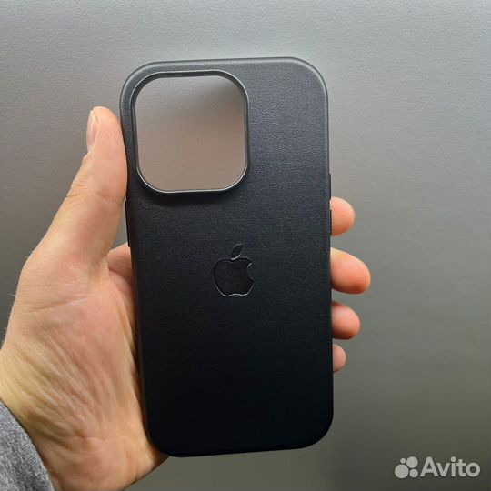 Кожанные Чехлы на iPhone