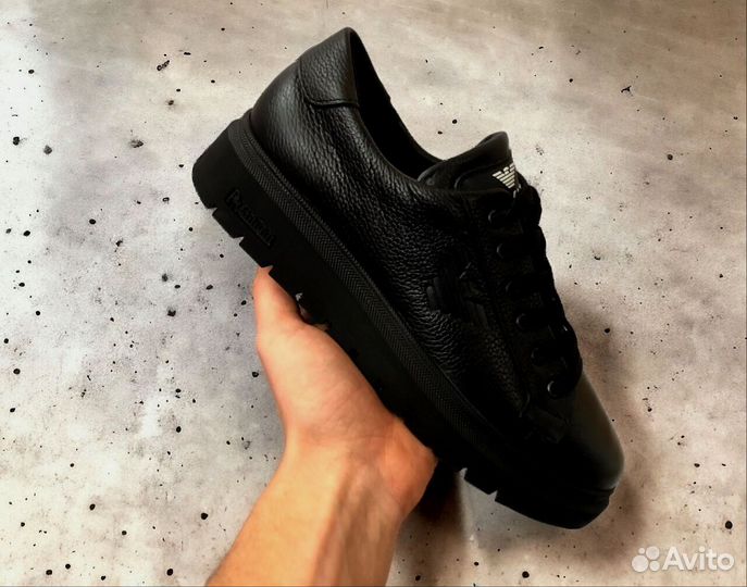 Кроссовки Armani