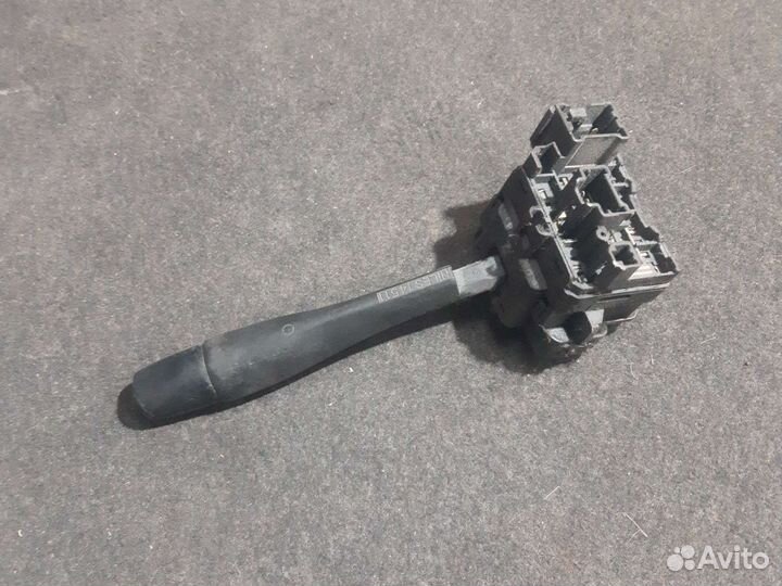 Переключатель поворотников Nissan Bluebird u14