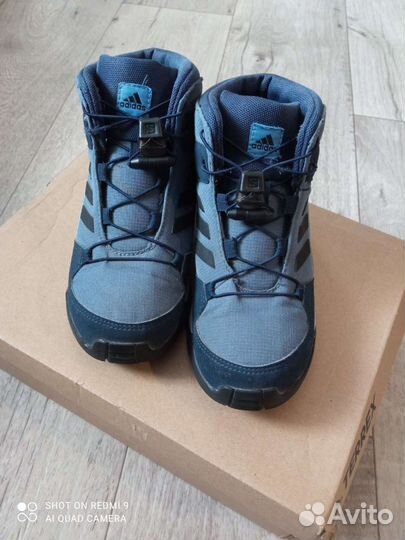 Кроссовки adidas 31р
