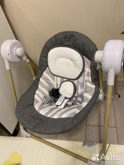 Детские электронные качели amorobaby