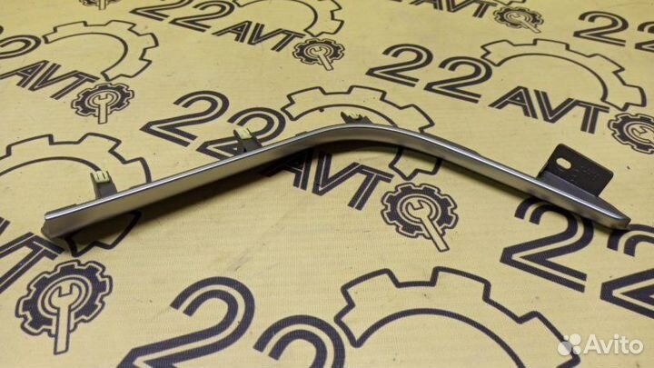 Накладка на торпедо декоративная левая Subaru