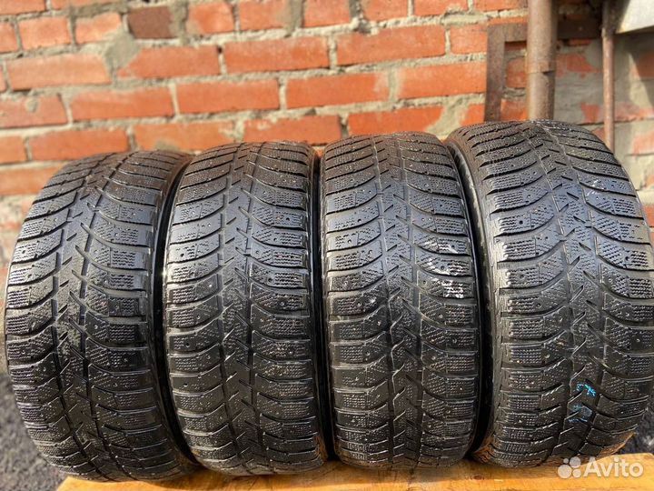 Bridgestone Ice Cruiser 5000 225/55 R16 85M