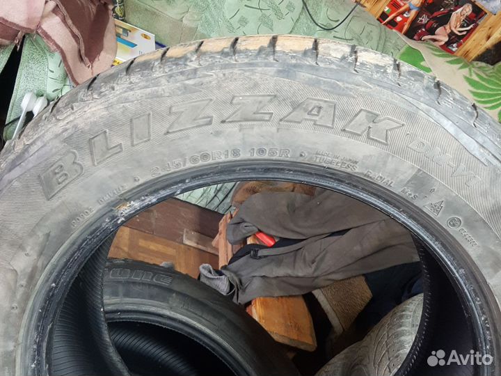 Bridgestone Blizzak DM-V1 245/60 R18 105R