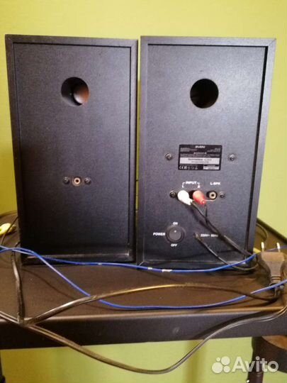 Колонки sven SPS-702 черный