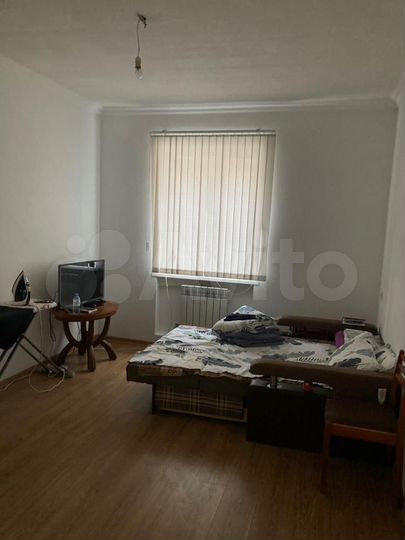 2-к. квартира, 68 м², 3/5 эт.