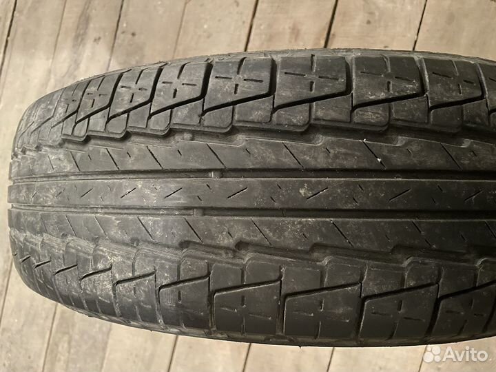 Kumho Road Venture ST KL11 235/75 R16 108H