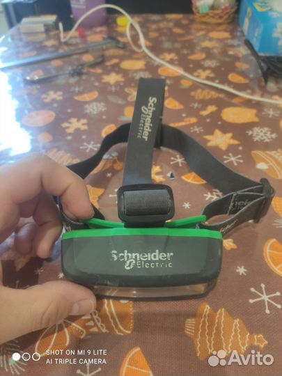 Налобный фонарь