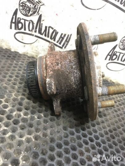 Ступица задняя Kia Ceed универсал G4FC 2009