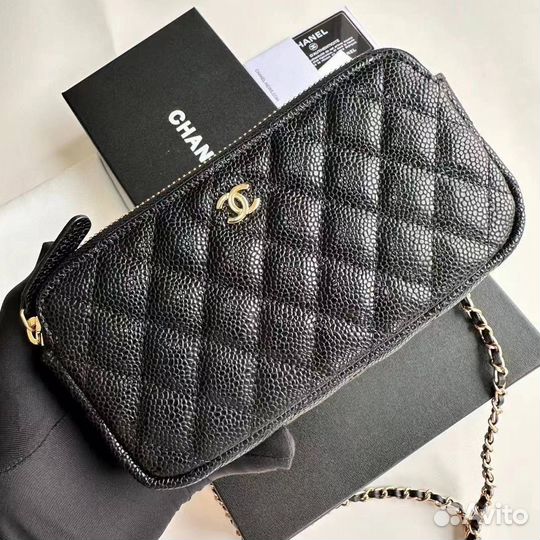 Клатч Chanel на цепочке