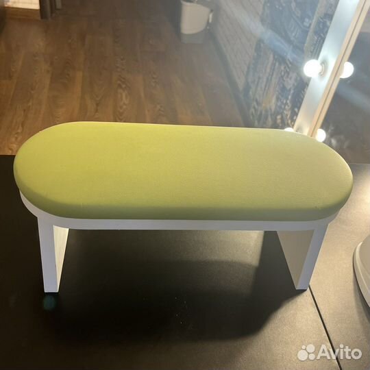 Подставка для рук маникюрная