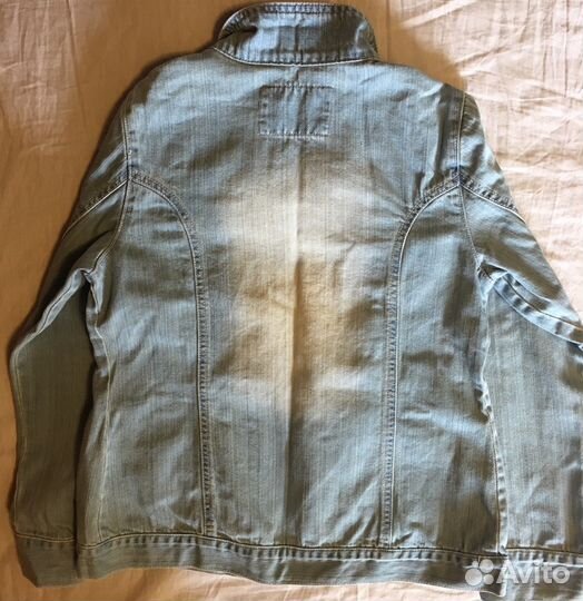 Куртка джинсовая