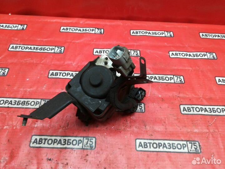 Блок abs Toyota Chaser JZX100 1jzge 1997