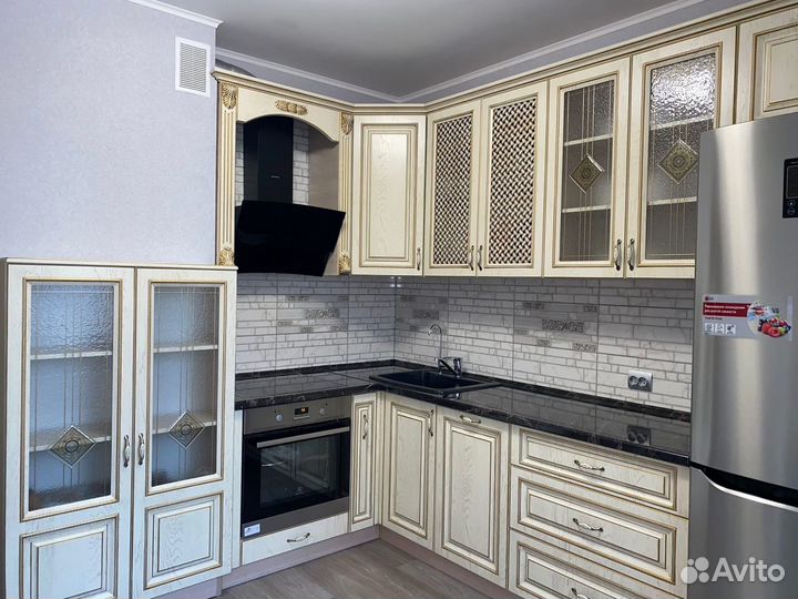 Кухонный гарнитур в классическом стиле