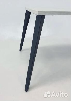 Металлические опоры в стиле Лофт-Подстолье Cortes