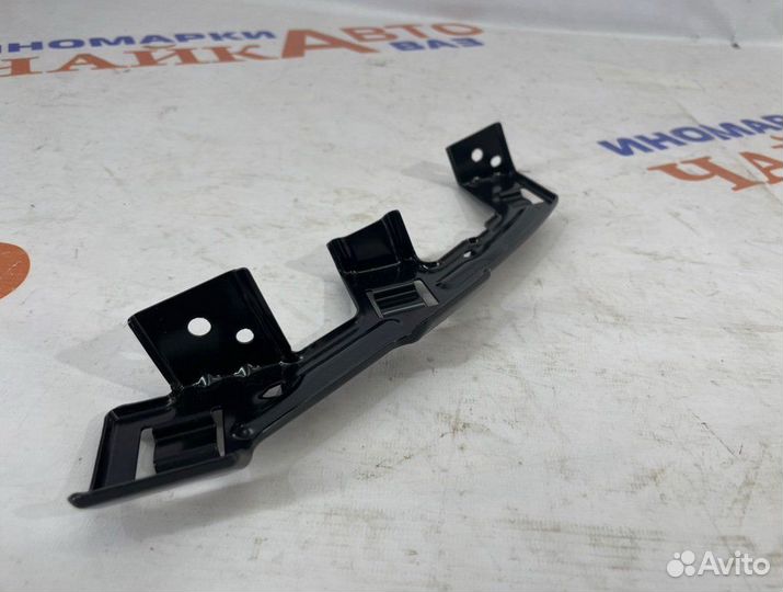 Кронштейн бампера правый Kia Sorento 2 XM