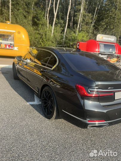BMW 7 серия 3.0 AT, 2020, 139 000 км