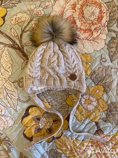 Шапочка для девочки зим.,новая