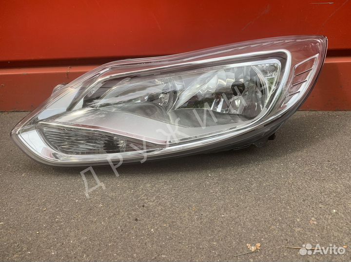 Фара левая на Ford Focus 3 11-15