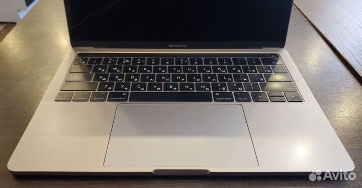 Apple MacBook Pro 13 2017 Touchbar 512 gb