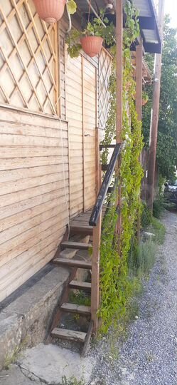 Дом 24 м² на участке 4 сот.