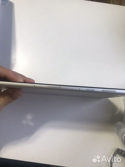 Lenovo tab m10 fhd plus