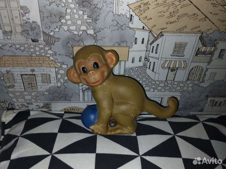 Игрушки СССР красный треугольник